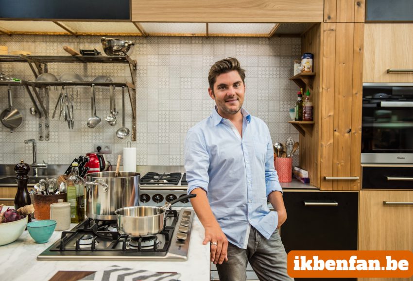 Jeroen Meus hakt een knoop door